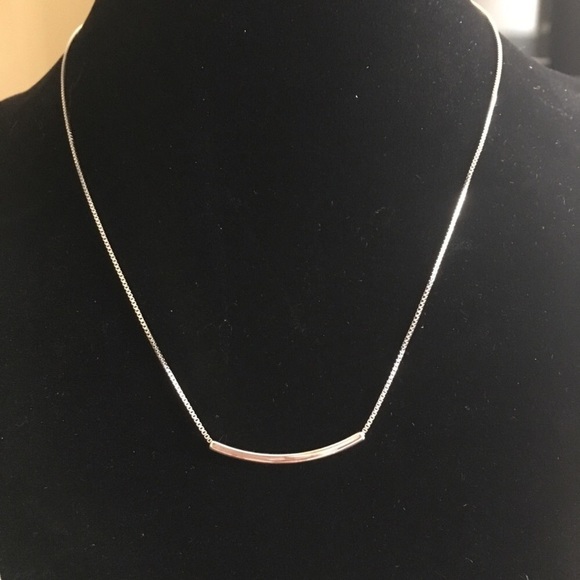 Sterling Silver Necklace w Arc Pendant - Picture 4 of 7
